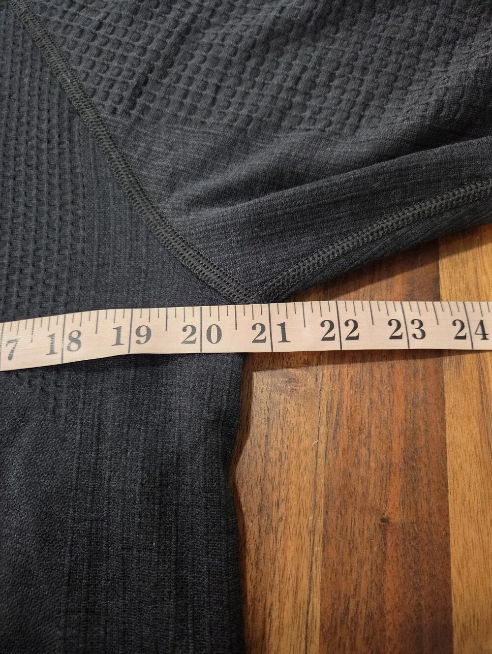lululemon athletica Half Zip  Black Men's  Pull-Over Top Enginereed Warmth Sz SM